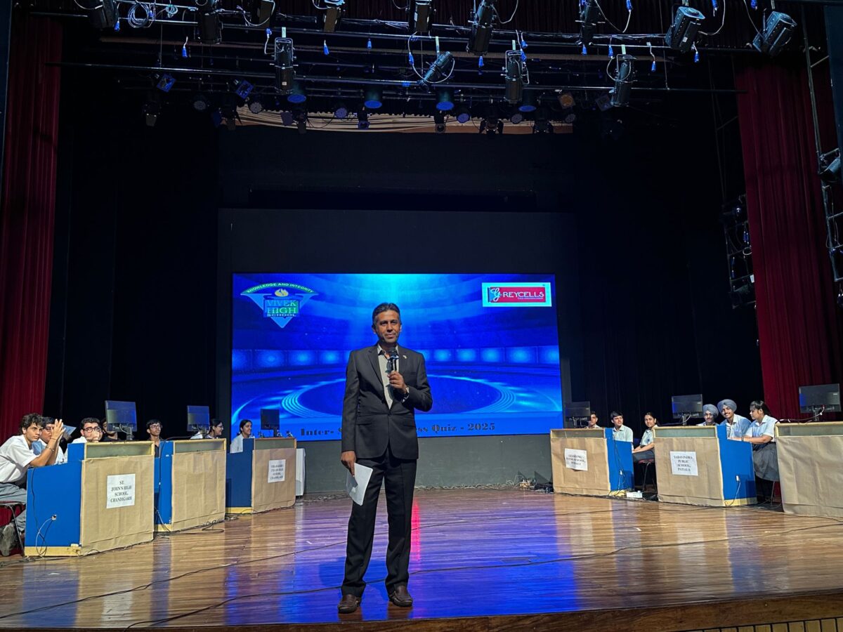 Quizmasters in India-Hosting-School-Quiz-Vivek-High-School-Chandigarh
